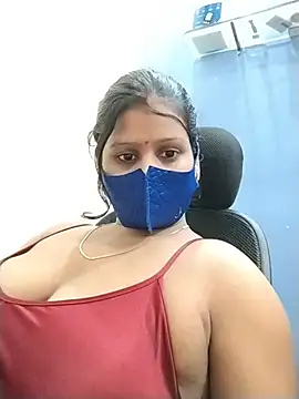 hotyrani07 网络视讯表演