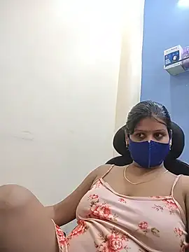Chat +18 de hotyrani07 ao vivo