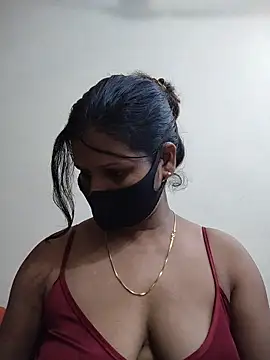 แชท XXX สดของ hotyrani07