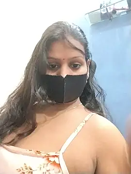 hotyrani07 Chat XXX in diretta