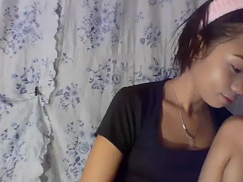 Webkamerová show Asianpinay_Skinny1818
