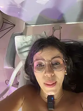 iris_cuteface Live XXX-Chat