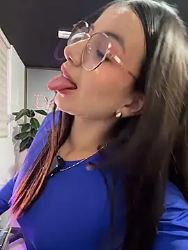 Czat XXX na żywo – iris_cuteface