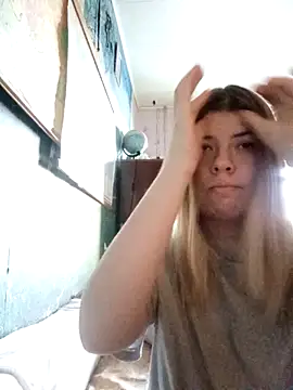 غرفة دردشة EvaTallor المباشرة