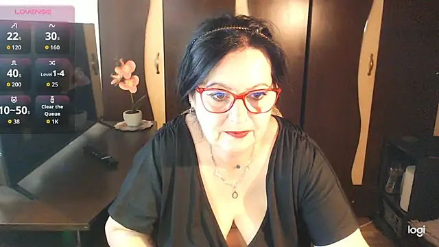 Živý XXX chat exiMIlf