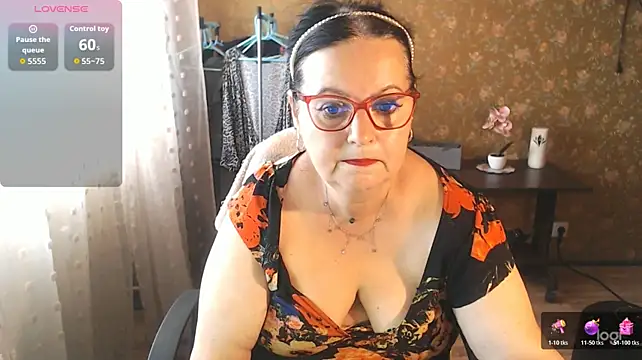 Chatroom XXX en direct de exiMIlf