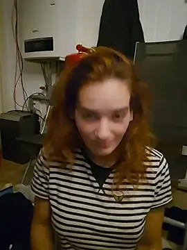 sweetsophie69 Webcam Show