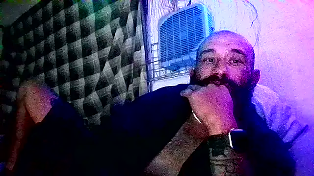 TheDaddio03: вебкам-шоу