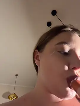 bonnie_boobies' Live XXX Chat