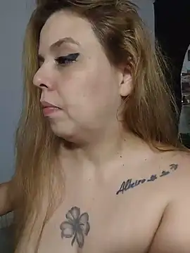 Sala de chat ao vivo de laila_d