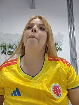 laila_d Chat XXX live