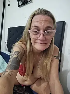 Nanybeach 라이브 XXX 채팅