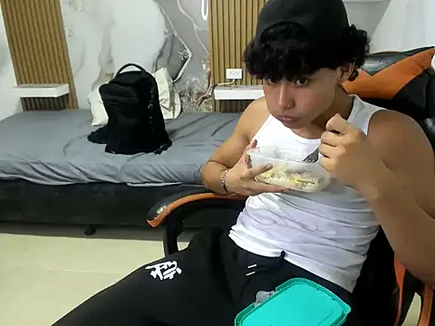 marcus_dick___ XXX чат на живо