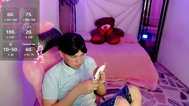 Top_and_bottom Webcamshow