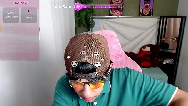 Top_and_bottomn Webbikameraesitys