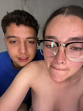 Вебкам-шоу velvet_couple