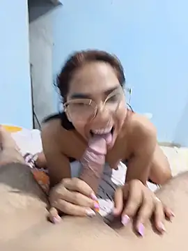 HotwifeLatinCuckoldCouple: διαδικτυακό σόου στην κάμερα