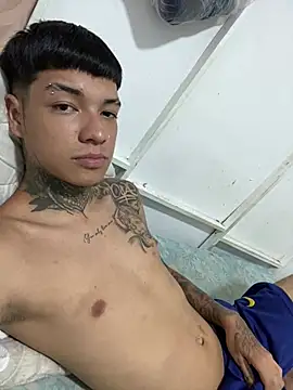 Webkamerová show antonelo_hot