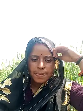 Pallavi_hote's Webcam Show