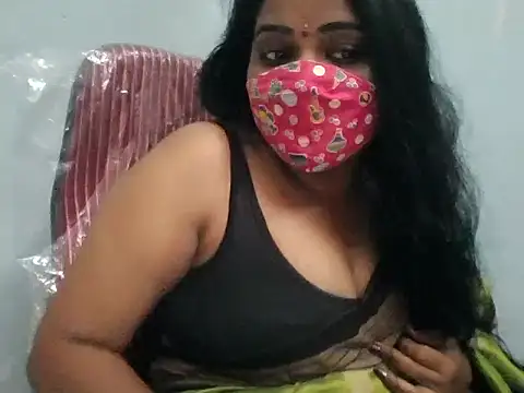 Rathi-priyaa's Webcam Show