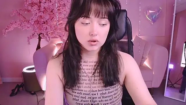 Phòng Chat Trực Tiếp annadoyle