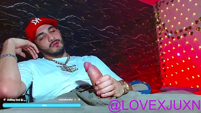 LovexJuxn8のウェブカメラショー