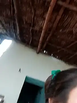 Deepjakolirr – Naživo chatovacia miestnosť
