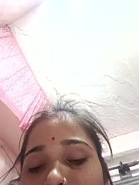 Show modela Deepjakolirr na web-kameri