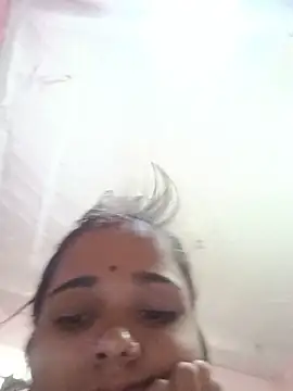 Deepjakolirr's Live Chat Room