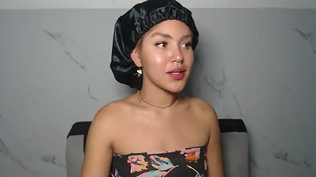 melodyphillips_2_: απευθείας συνομιλία ΧΧΧ