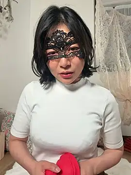 Show modela Mochi-Momo na web-kameri