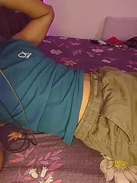HotRima_lover: διαδικτυακό σόου στην κάμερα