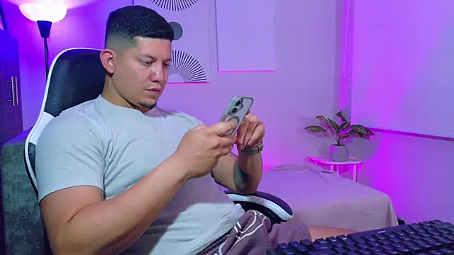 _robertobaggioo Live XXX-Chat