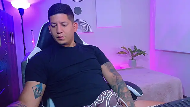 Chat XXX en directo de _robertobaggioo