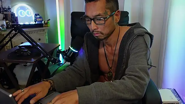Ghost11_11's Webcam Show