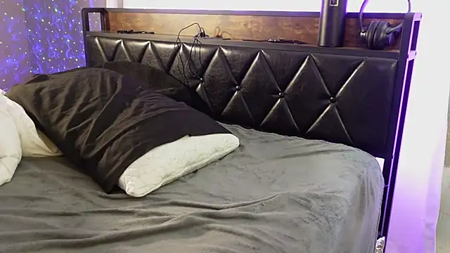 Ghost11_11 Webcam-Show