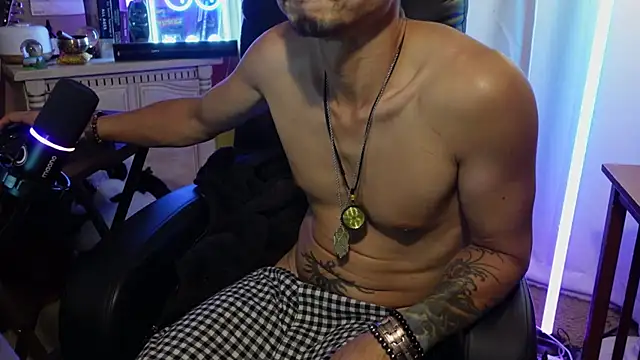 Ghost11_11 Webcam Show