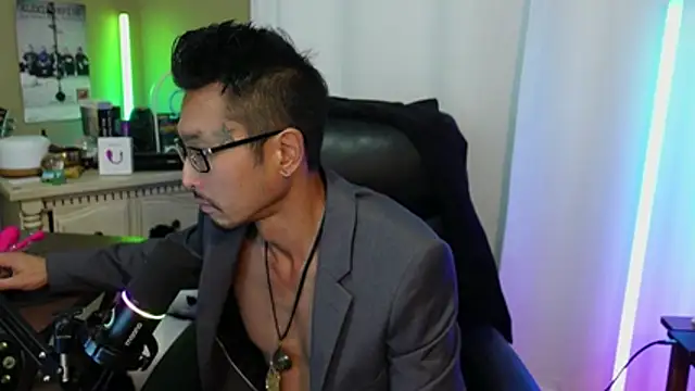 Show de Ghost11_11 na webcam