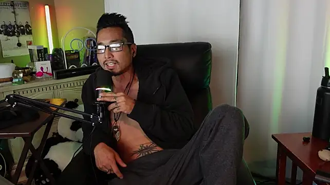 Ghost11_11 Webcam-Show