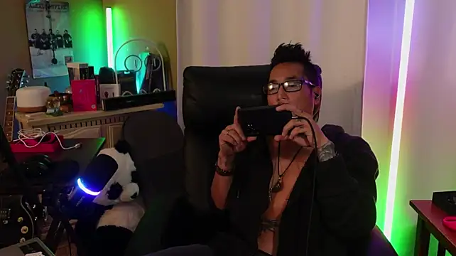 Ghost11_11 Webcam-Show