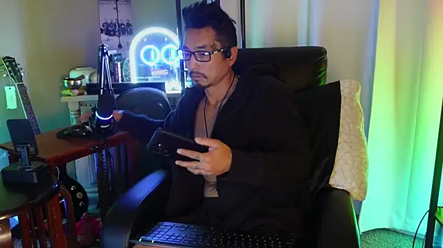 Show de Ghost11_11 na webcam