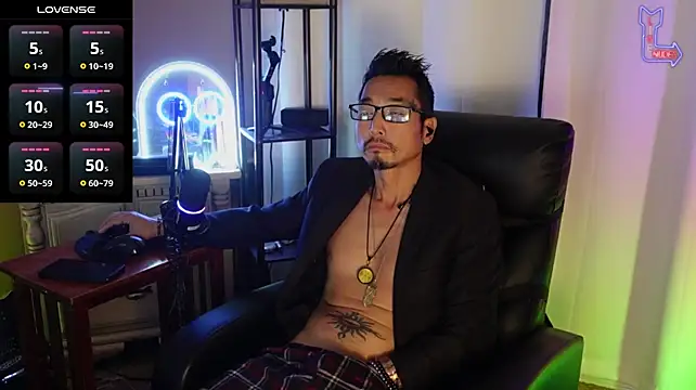 Ghost11_11's Webcam Show