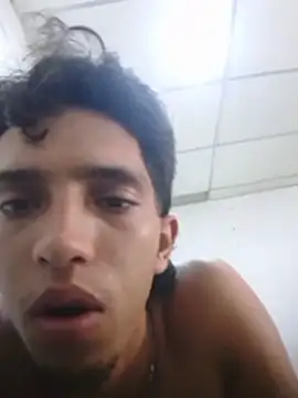 Noscay Webcam show