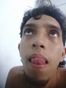 Noscay webcam show