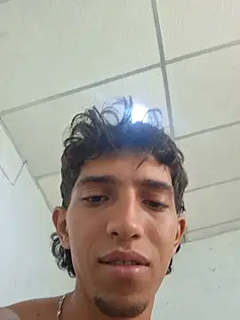 Noscay Webcam show