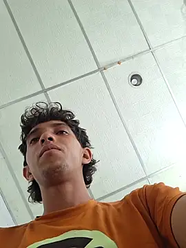 Noscay Pertunjukan Webcam
