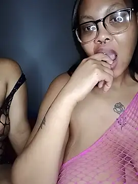 ShantelBootyBoobs 网络视讯表演