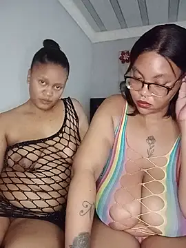 ShantelBootyBoobs' Live Chat Room