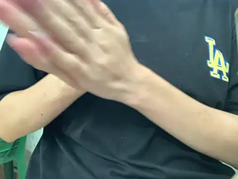 XXX chat uživo modela _MikamiYua