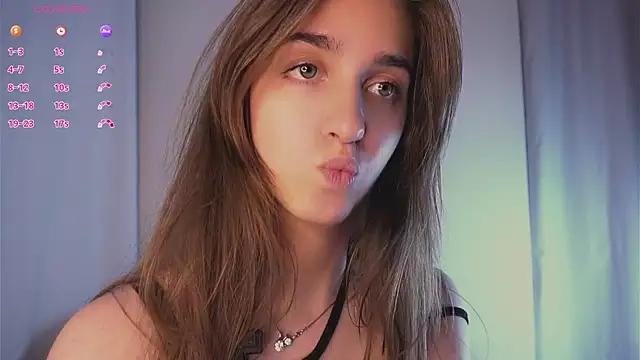 ClarineCasebolt live XXX chat